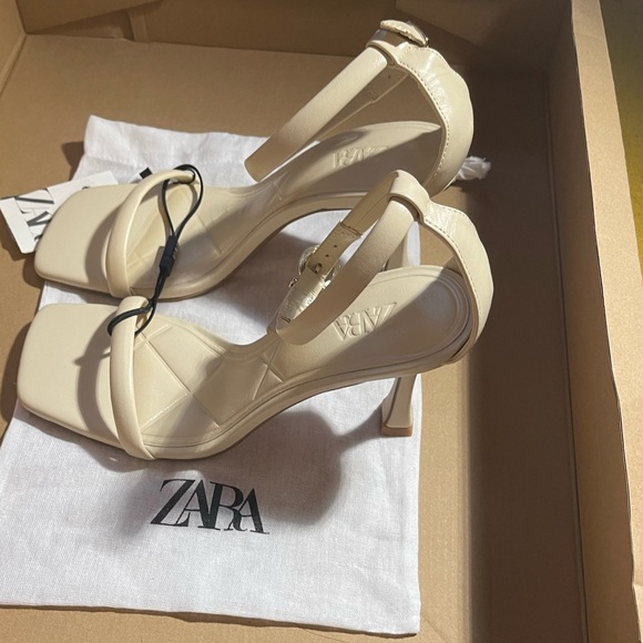 NWT ZARA LEATHER HEELS - Picture 9 of 15